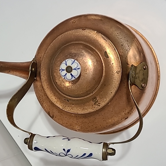 Last chance VINTAGE  GOLD TONE COFFEE POT - Picture 4 of 11